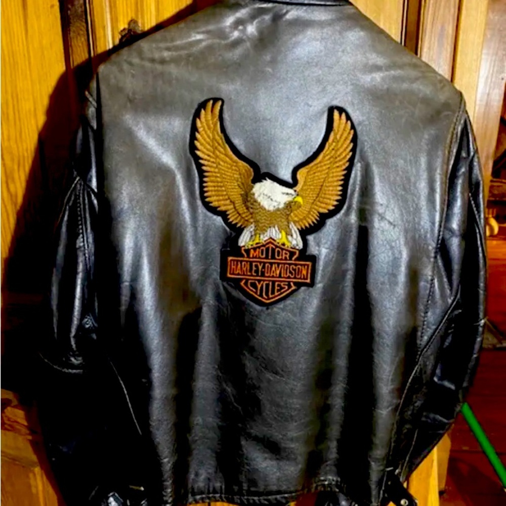 Harley Davidson  Leather Jacket   Size 44   Excellent Pre-Owned Condition.